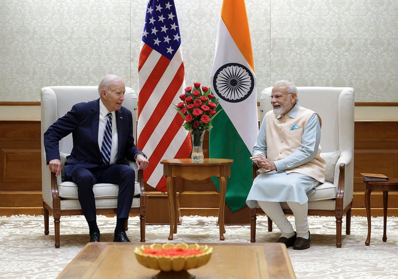 印度總理莫迪在官邸與來訪的美國總統拜登舉行雙邊會談。（歐新社）