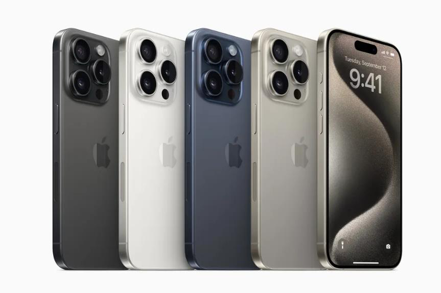 高階的iPhone 15 Pro／Pro Max則搭載最新的A17晶片，堪稱地表上最強大的智慧手機處理器。圖片擷自蘋果官網