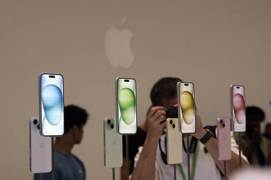 蘋果12日發表iPhone 15系列手機。美聯社
