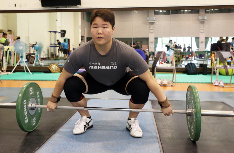 台灣舉重女將陳玟卉這次在世錦賽71公斤級賽事，未發揮水準，無緣獎牌，接下來亞運將轉戰76公斤級。 聯合報系資料照