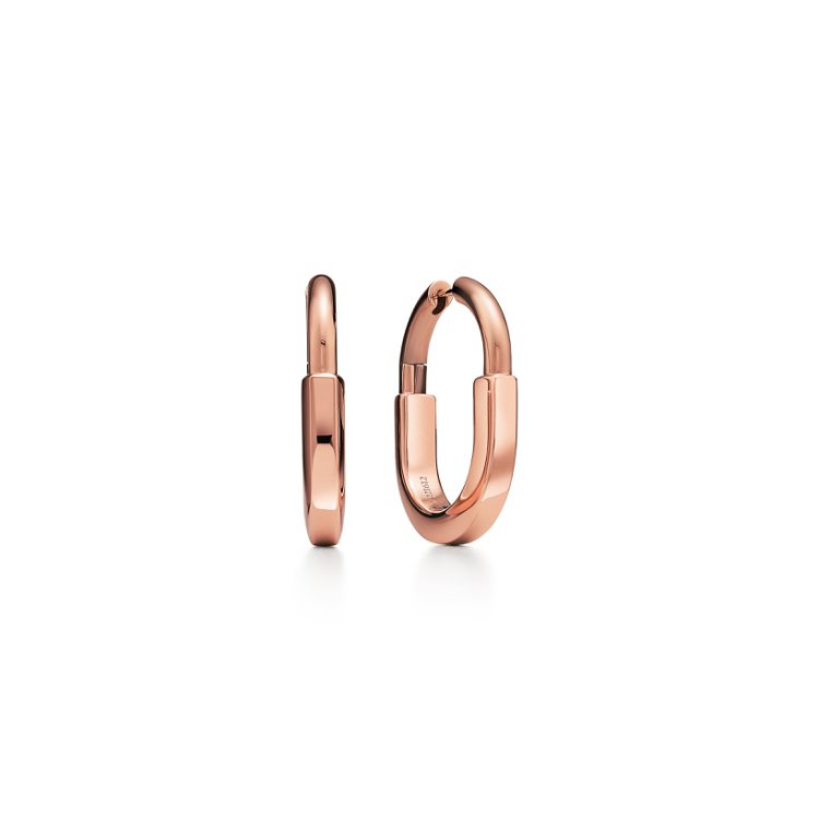 Tiffany Lock 18K玫瑰金耳環，14萬元。圖／Tiffany提供