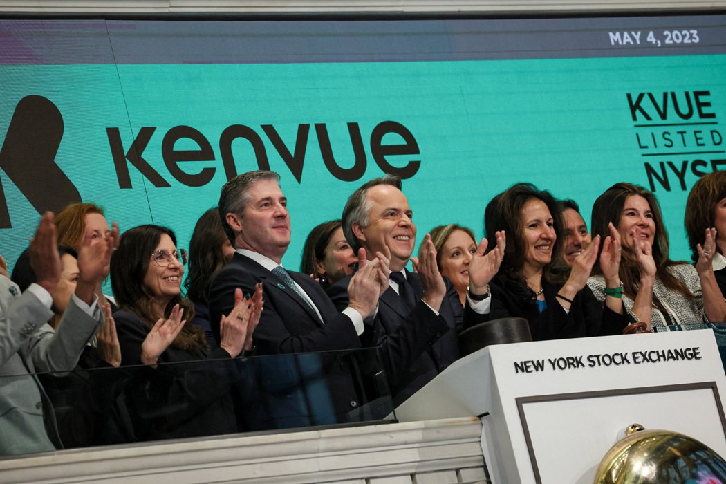 嬌生消費品品牌Kenvue選擇在紐約證交所上市，也有機會代表按鈴見證美股開盤。路...