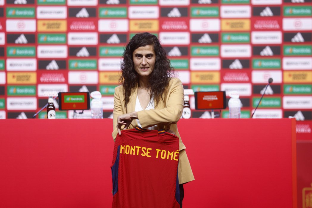 新任西班牙女足國家隊教練托梅。 圖／歐新社
