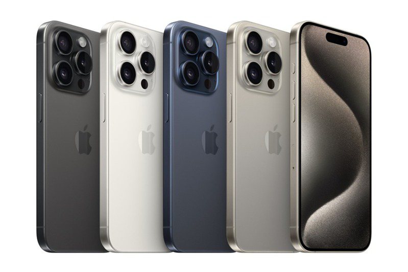 iPhone 15正式銷售，電信業者樂見帶動iPhone 11、12用戶升級換機潮，提升5G滲透率。（網路照片）