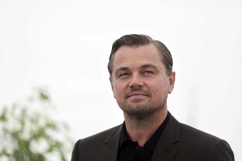 美國31歲男子在好萊塢山買入2,550萬美元（約8.2億新台幣）的豪宅，要做李奧納多狄卡皮歐（Leonardo DiCaprio）的鄰居。歐新社