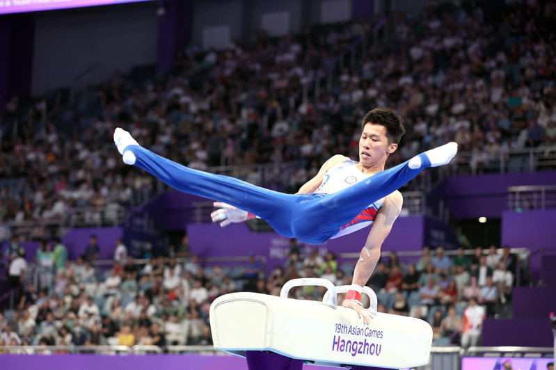 杭州亞運競技體操項目，李智凱率領中華男子團體摘下銅牌寫歷史。圖／中華奧會提供