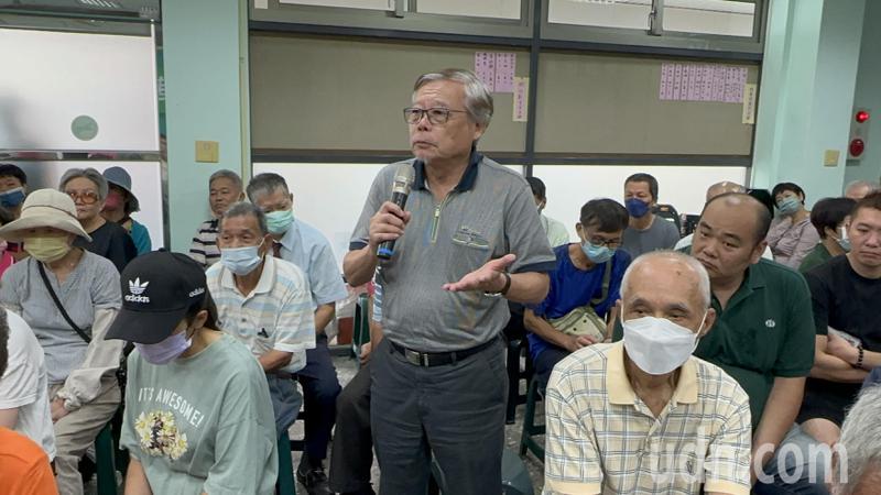 台灣永續聯盟強烈要求萬有紙廠甲工土地暫緩標售。記者蔡維斌／攝影
