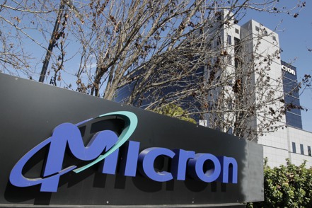 美光（Micron）預測本季虧損擴大，盤後股價重挫4%。 美聯社