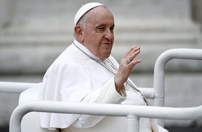 天主教教宗方濟各(Pope Francis)11日呼籲哈瑪斯武裝分子釋放所有人質。(歐新社)