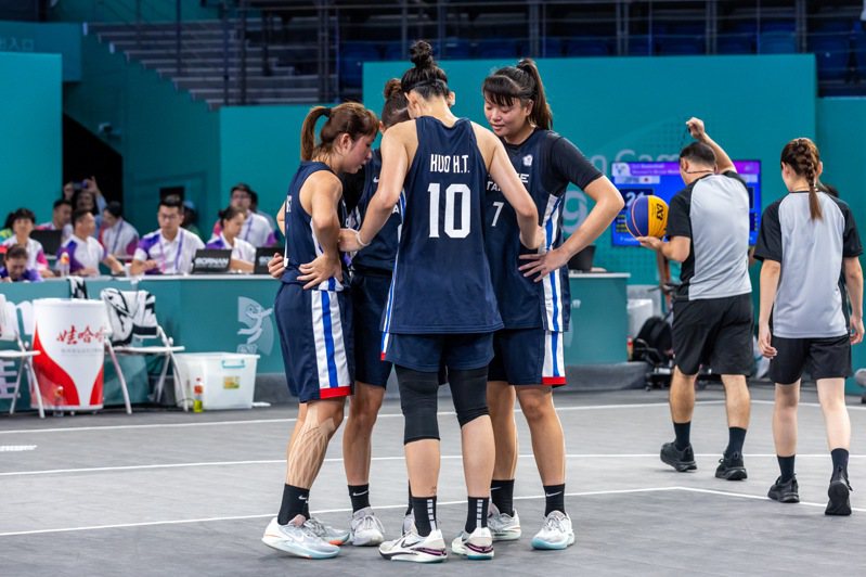 中華3對3女籃銅牌戰不敵日本隊，連兩屆都以第4名收尾。特派記者季相儒／杭州攝影