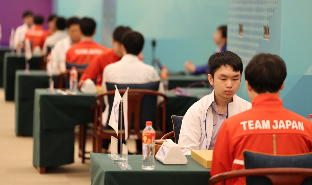 中華隊男子圍棋銅牌戰對決日本隊。圖／中華奧會提供