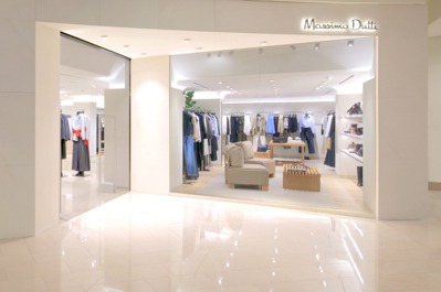 Massimo Dutti台北101門市首度改裝  店裝風格明快、銷售面積變大瞄準COS而來