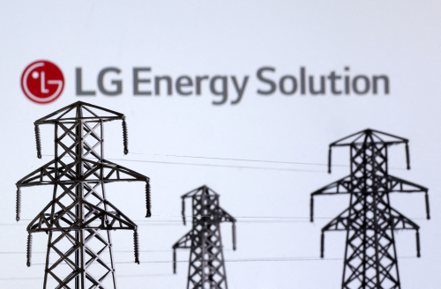 南韓電池大廠LG新能源已與日本豐田汽車簽署十年供應協議。路透