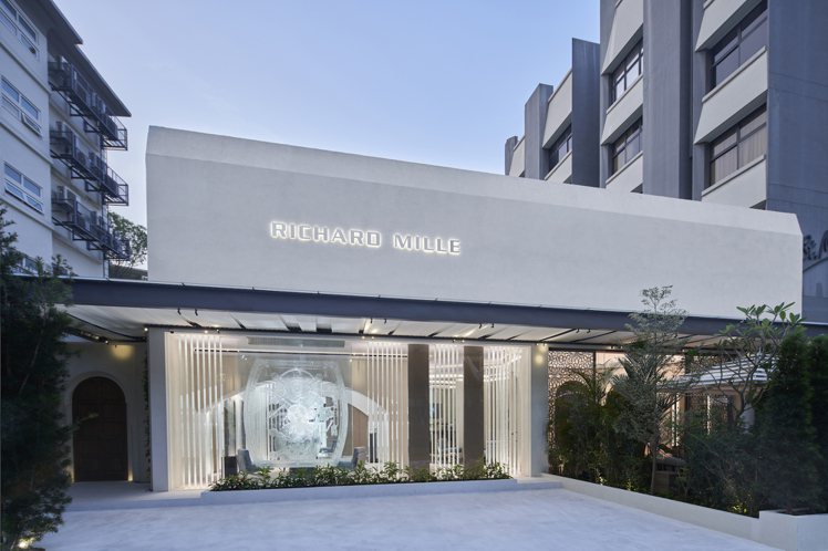 佔地約700平方公尺、以「家」為概念的RICHARD MILLE新加坡概念旗艦店，已於昨日晚間正式開幕。圖／RICHARD MILLE提供