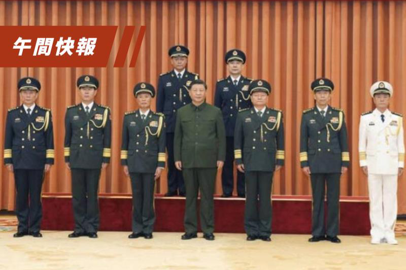 中國國防部長李尚福（右二）疑似落馬，外傳可能由中共中央軍委聯合參謀部參謀長劉振立（左二）接任。美聯社