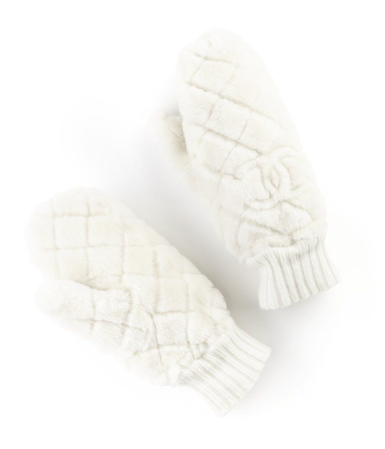 香奈兒COCO NEIGE系列針織手套。圖／香奈兒提供