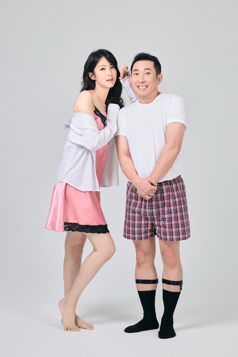 賴雅妍(左)首度與屈中恆合作舞台劇。圖／果陀劇場提供