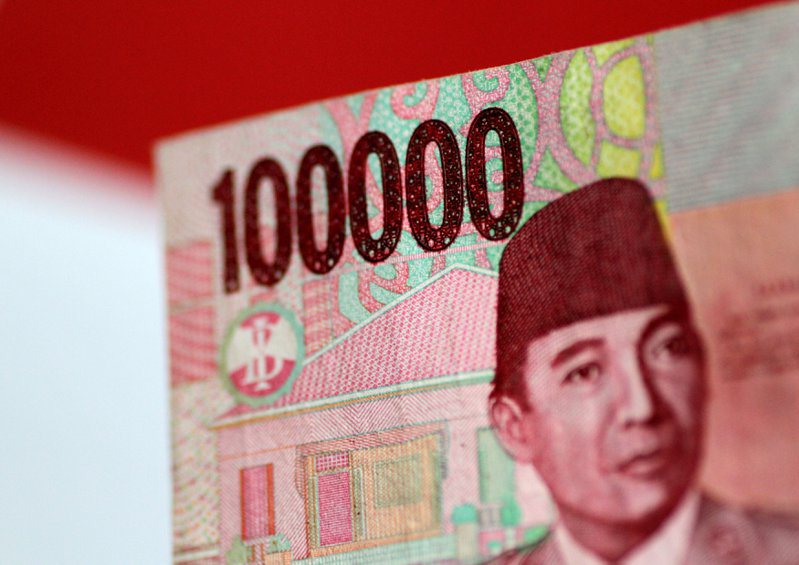 印尼央行19日意外宣布升息，因擔憂以巴衝突會影響印尼盾匯率。路透