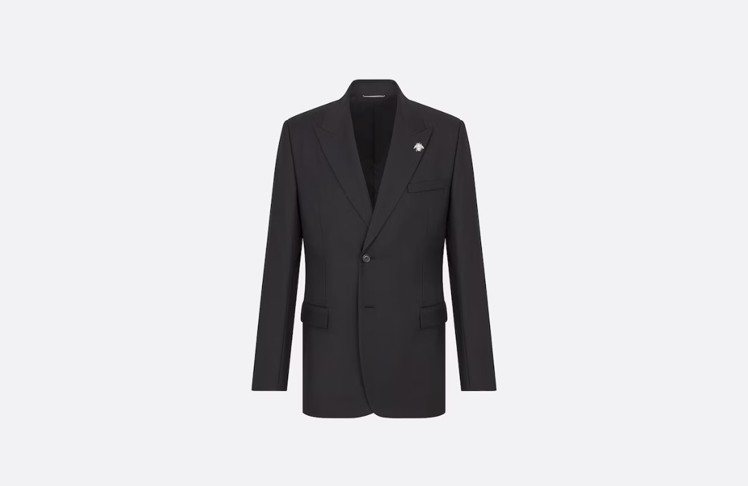 黑色羊毛呢斜紋西裝外套綴以蜜蜂配飾，87,000元。圖／DIOR提供