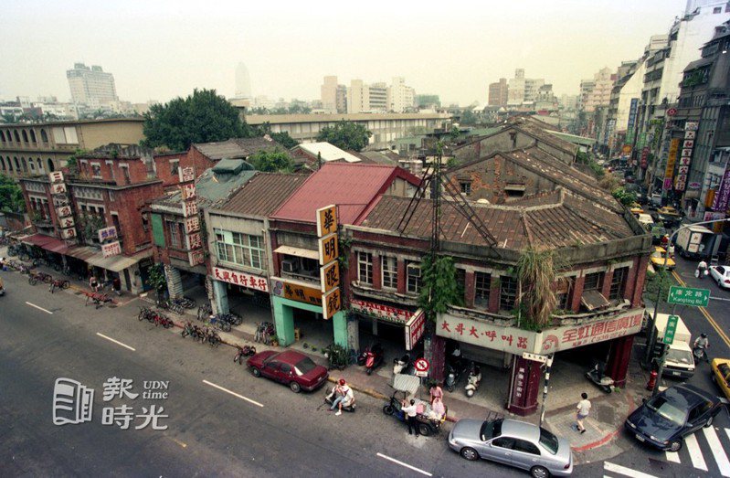 剝皮寮古街區一景。圖／聯合報系資料照。（1998/04/08林建榮攝影）