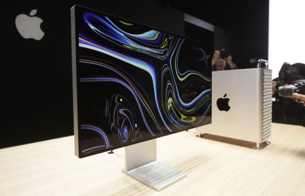 蘋果公司（Apple）24日宣布，10月30日將舉行新品發表會。彭博資訊指出，這應該是蘋果今年最後一場新品發表會，最有可能亮相的新產品是Mac電腦。  美聯社