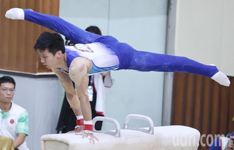 杭州亞運為中華隊奪金的鞍馬好手李智凱，今天在全運會男子鞍馬競賽中，為桃園摘下一面金牌。