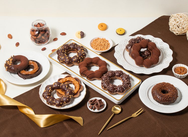 Mister Donut以日本進口的招牌可可醬，推出5款可可季商品。圖／Mister Donut提供