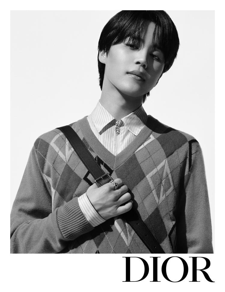 Dior品牌大使、韓團BTS成員JIMIN演繹Dior 2024年春季男裝系列。圖／Dior提供