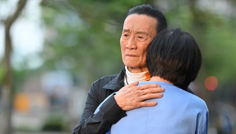 谢贤现年87岁，2022年还推出电影「杀出个黄昏」并获得香港金像奖。图／华映提供