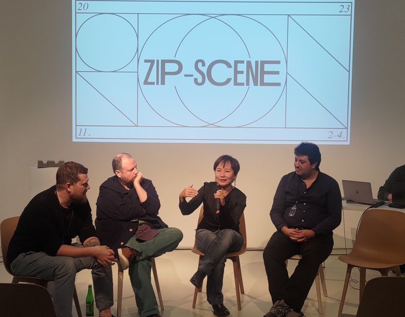 「彩虹彼端」製作人葉素伶（左3）4日受邀出席捷克Art∗VR影展論壇，分享創作歷程。（駐捷克代表處文化組提供） 中央社