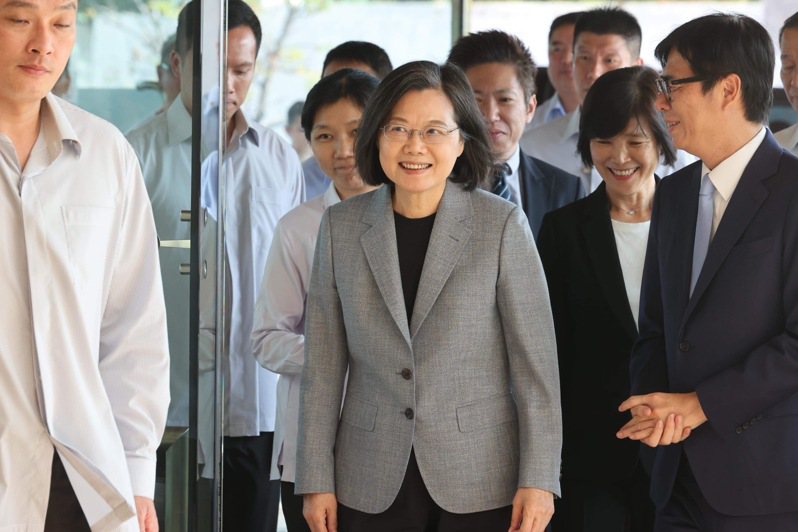 總統蔡英文今天表示，中小企業為台灣經濟成長的引擎，提供8成以上的就業機會，淨零目標已從企業加分題，成為全球必修課。聯合新聞網資料照／記者劉學聖攝影