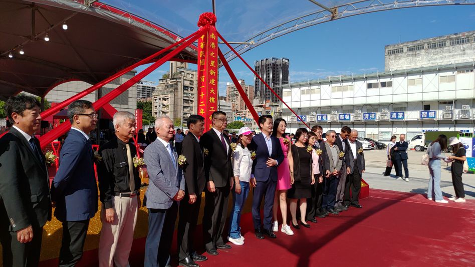 台北市長蔣萬安今天出席南港之星公辦都市更新案動工典禮。記者林麗玉／攝影