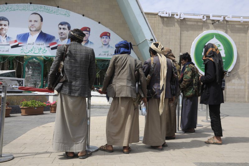 伊朗支持的葉門什葉派叛軍「青年運動」（Houthis）表示，9日向以色列南部發射一連串彈道飛彈。歐新社
