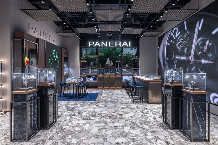 350吋巨型LED螢幕牆加上黑、藍、綠三色大理石材，展現鮮明的PANERAI沈浸式風格。圖／PANERAI提供