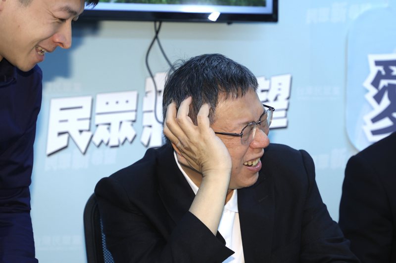 民眾黨主席柯文哲（圖）投入2024總統大選後，過去在台北市長任內的部分前幕僚頻頻發聲，舉例證明柯文哲的昨是今非。圖／聯合報系資料照片