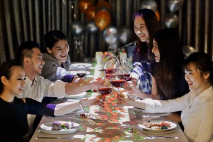 晶華酒店推出多元尾牙春酒方案期望勞資同歡，共度年終歡樂時光。晶華提供