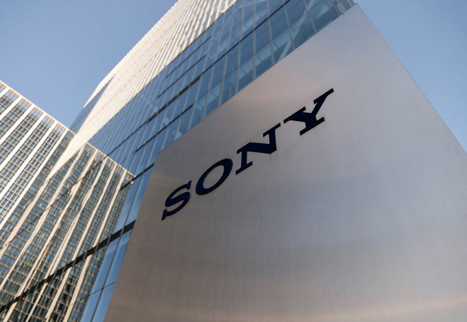 Sony在東京總部外的招牌。路透