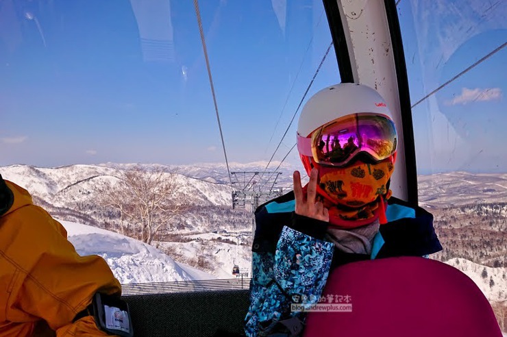 喜樂樂滑雪度假村:北海道札幌搭巴士滑雪去