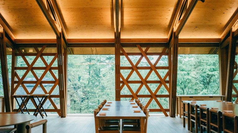 日本酒店品牌「Shishi-Iwa House」，邀請建築巨匠設計建築傑作，融合對當代建築、設計、藝術以及美食的品味。 圖片來源／Harada Kazumasa
