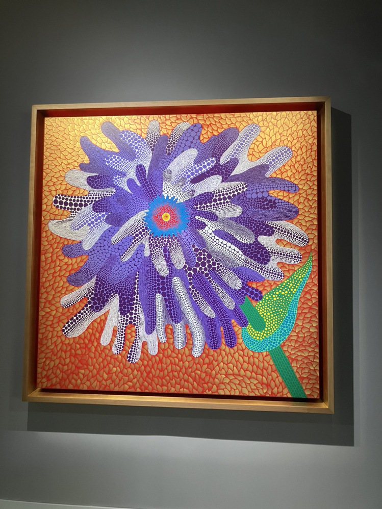 草間彌生《花》，壓克力畫布，162 x 162公分，2014年作，估價6,500萬港元起。記者孫曼／攝影