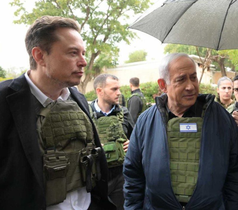 科技鉅子馬斯克27日前往以色列特拉維夫，會見總理內唐亞胡和總統赫佐格，造訪遭哈瑪斯重創的卡法阿扎，避談馬斯克在社群上的反猶爭議言行。取自X