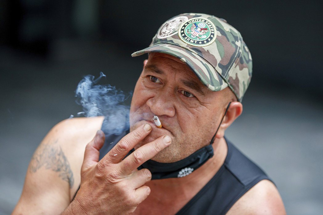 紐西蘭企圖藉由《2025下世代零菸計畫》逐漸將吸菸人口降低至5%以下，但10月大...
