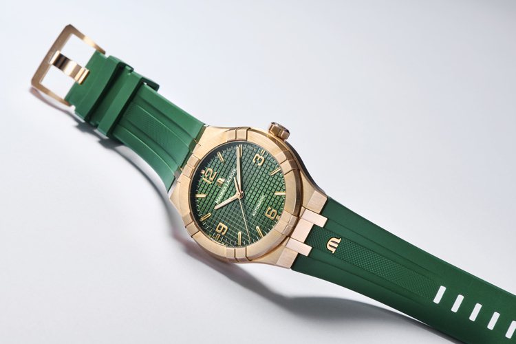 艾美表AIKON系列青銅自動上鍊腕表，青銅表殼，限量350只，約96,000元。圖／MAURICE LACROIX提供