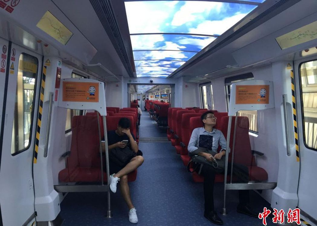 32個城市地鐵僅有5城獲利，武漢領先第二名深圳近44億。圖為深圳地鐵11號線商務...