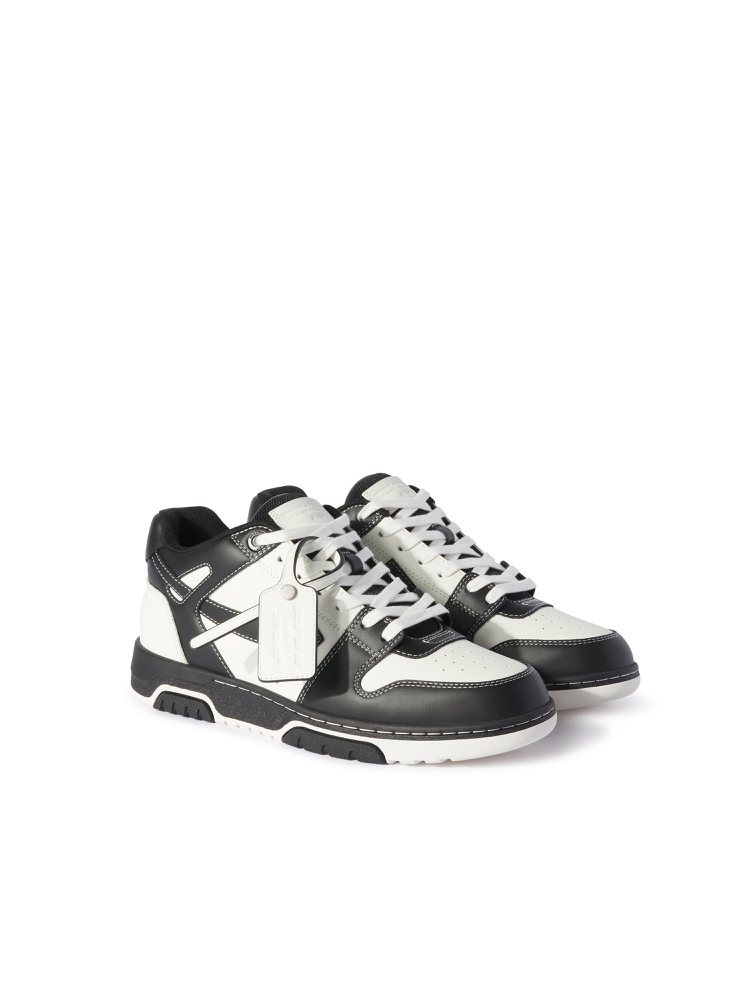 Off-White _LOGIC迷你系列Out Of Office鞋，27,500元。圖／Off-White提供