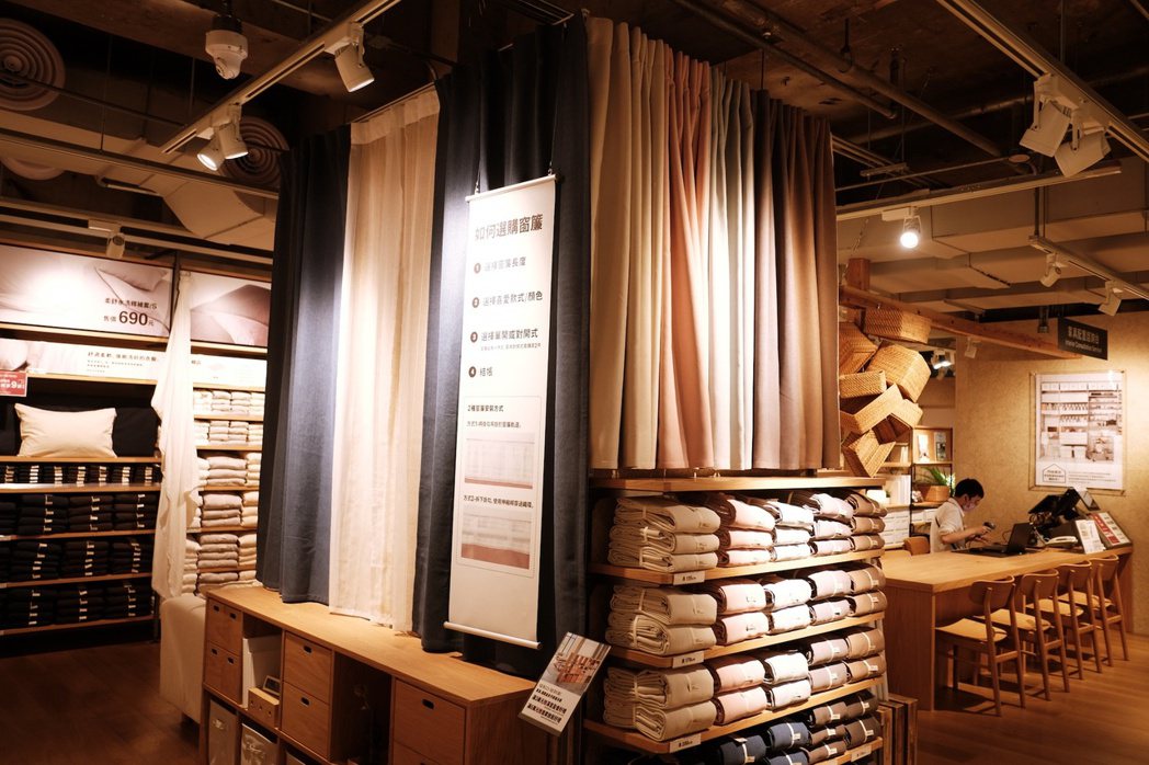 搶先開賣台灣在地開發遮光窗簾，未來在微風松高也可以買得到。photo by el...