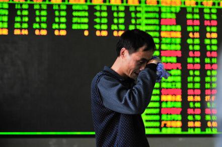 中國大陸企業獲利疲軟，打破股市反彈的希望。 （中新社）