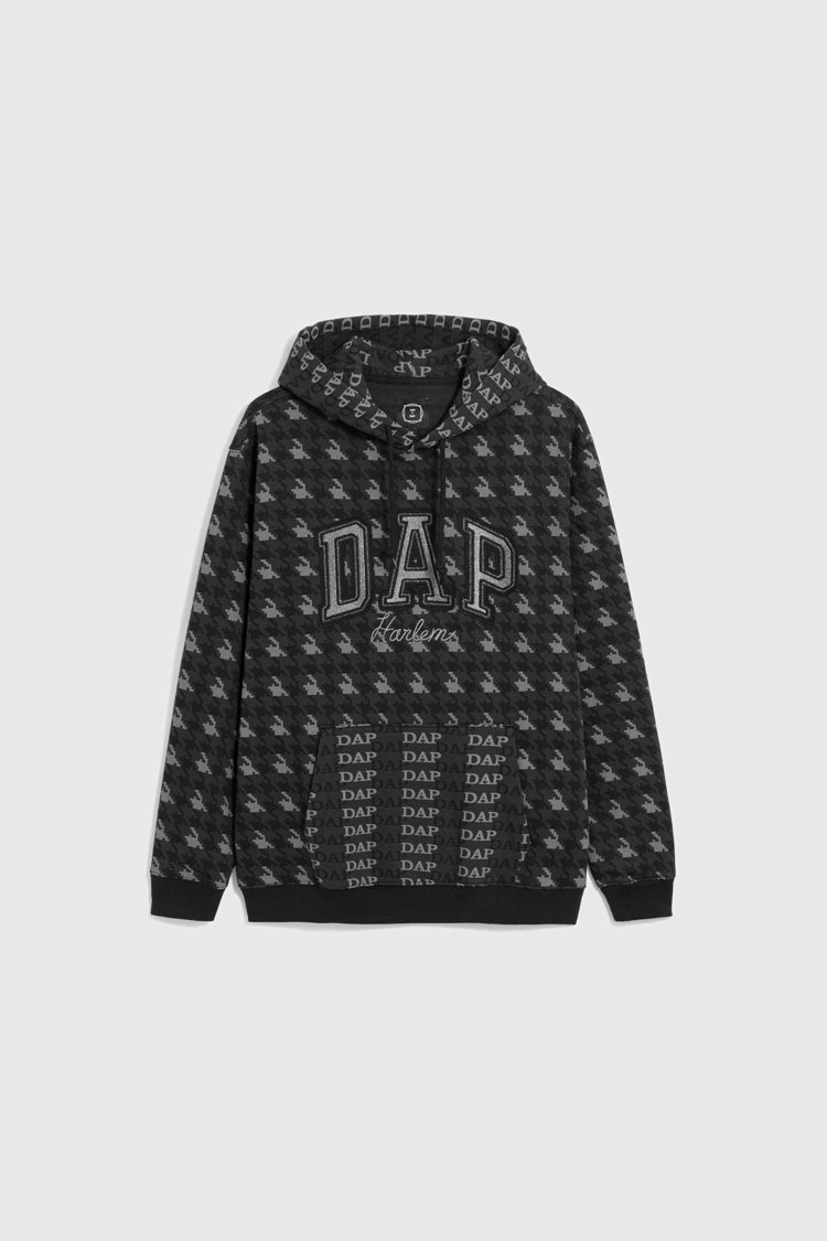 Gap x Dapper Dan限定聯名系列連帽上衣，3,999元。圖／Gap提供