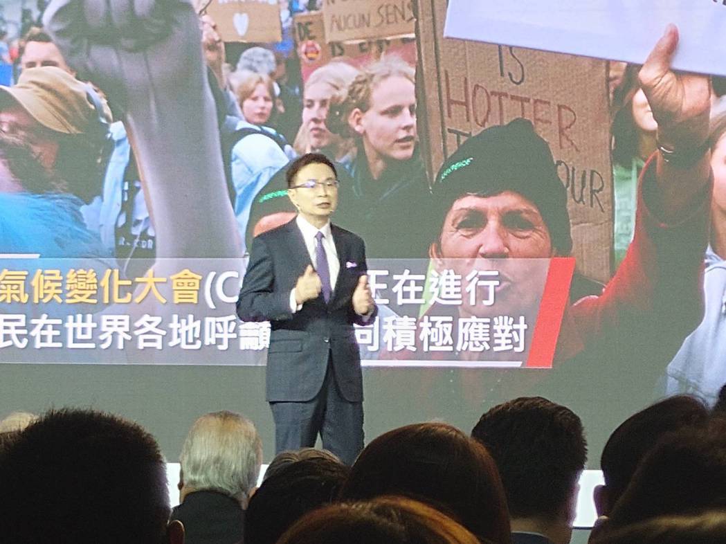 貿協董事長黃志芳表示，獎產品展現出台灣業者獨步全球的卓越技術與跨領域整合能力、人...