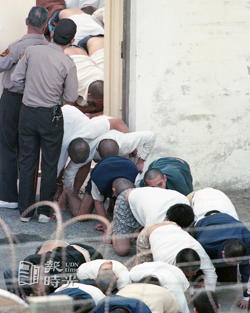 新竹少年監獄發生暴動，現場情形。 聯合報系資料照（1996/11/21 曾學仁攝影）